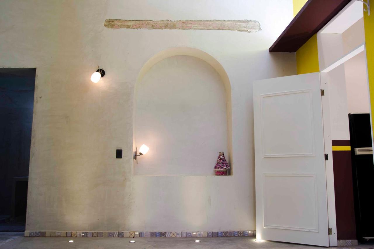 Hôtel Casa Flores à Mexico Extérieur photo